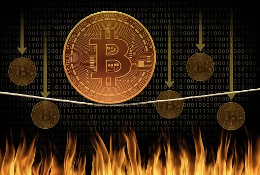 Цена биткоина (BTC) находится на критическом уровне: аналитическая компания предупреждает и раскрывает критические уровни!